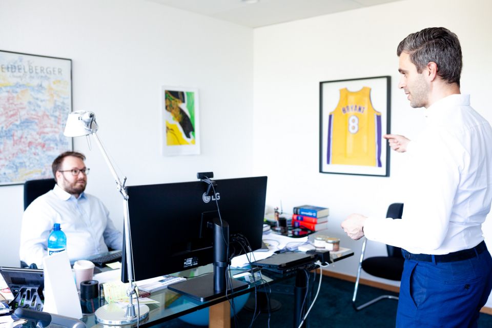 Karriere bei Plup Anwaltskanzlei - Augenhöhe zwischen zwei Kollegen